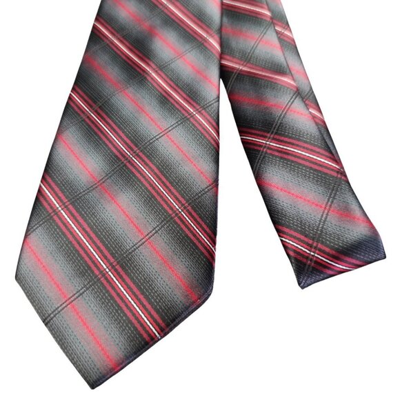 ✨ Pierre Cardin Red and Black Stripe Tie - Picture 2 of 6